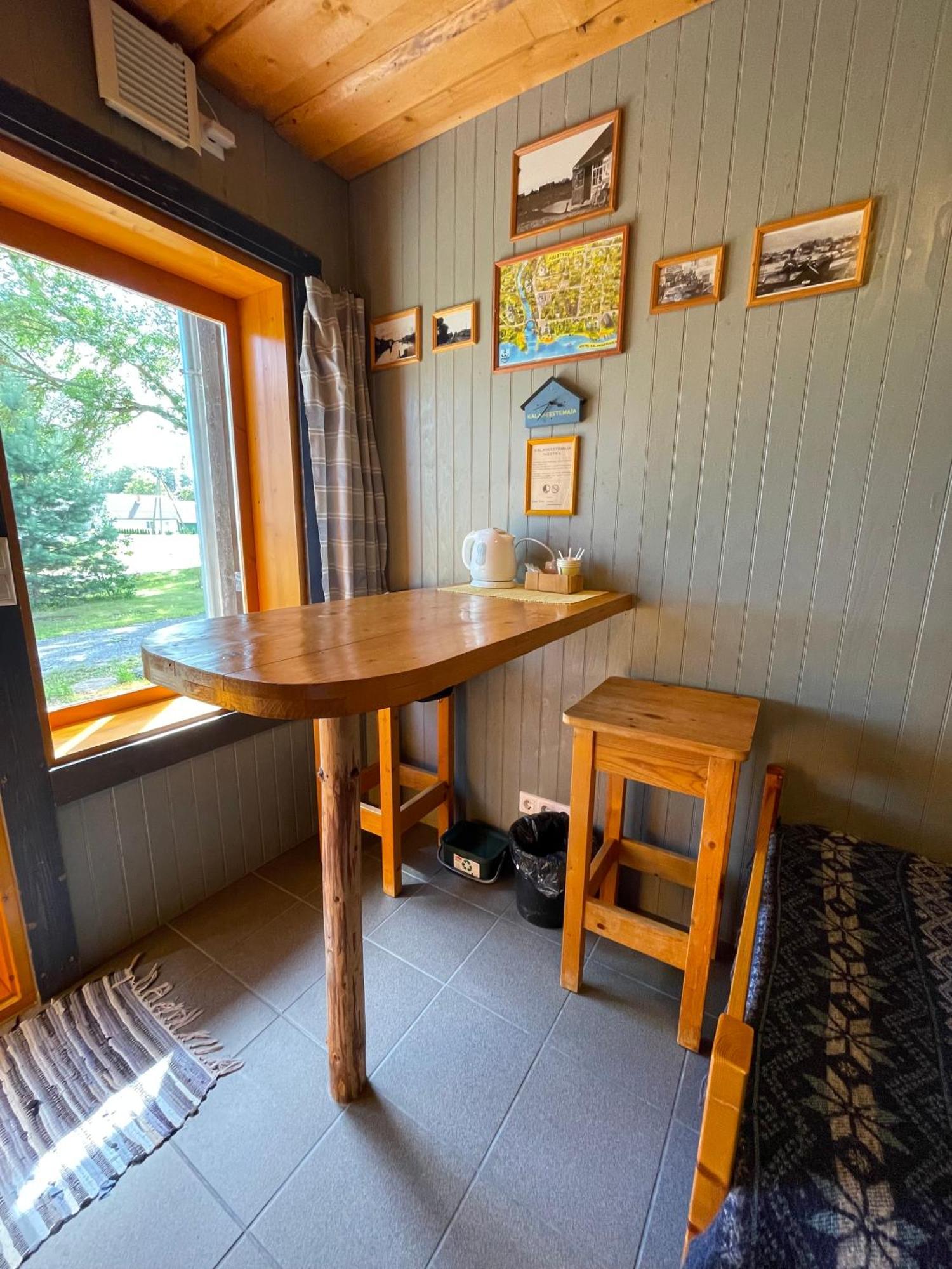 Hostel Kalameeste Maja Mustvee Extérieur photo