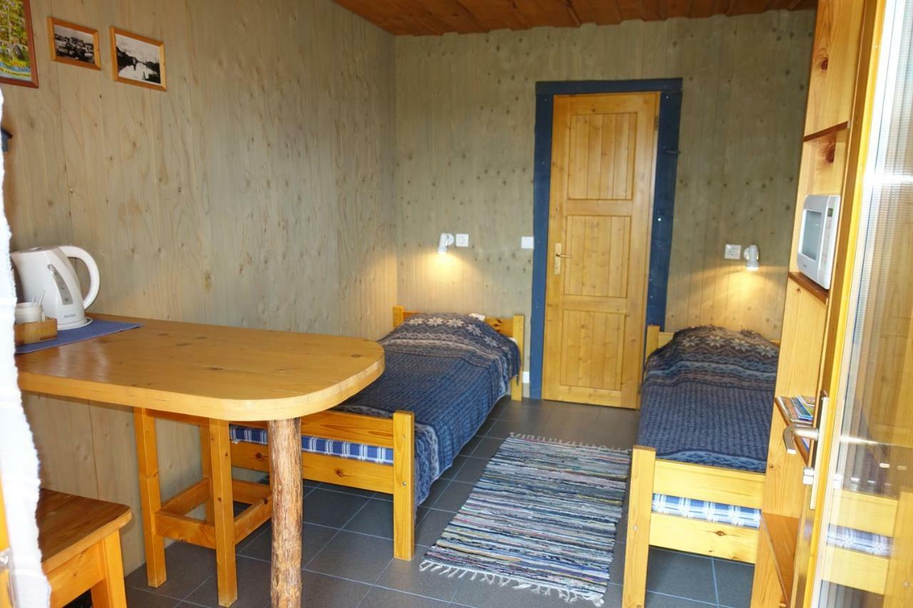 Hostel Kalameeste Maja Mustvee Chambre photo